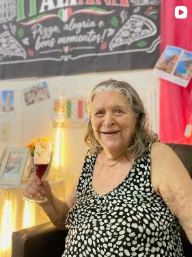 Uma noite para celebrar — registro publicado no Instagram